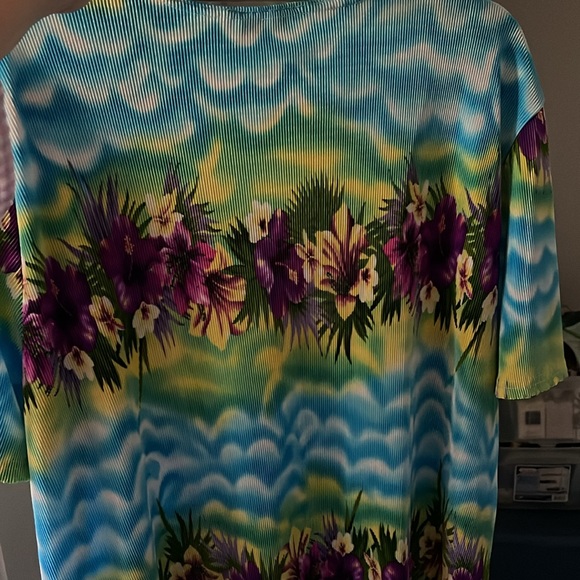 Ninety Woman 1X short-sleeve blouse, 100% polyester - Picture 5 of 6